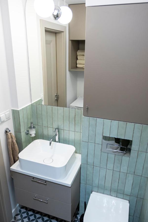 Apartament Przy Metrze Wierzbno Z Nuta Vintage วอร์ซอ ภายนอก รูปภาพ