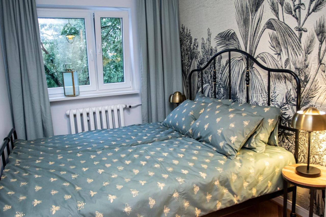 Apartament Przy Metrze Wierzbno Z Nuta Vintage วอร์ซอ ภายนอก รูปภาพ